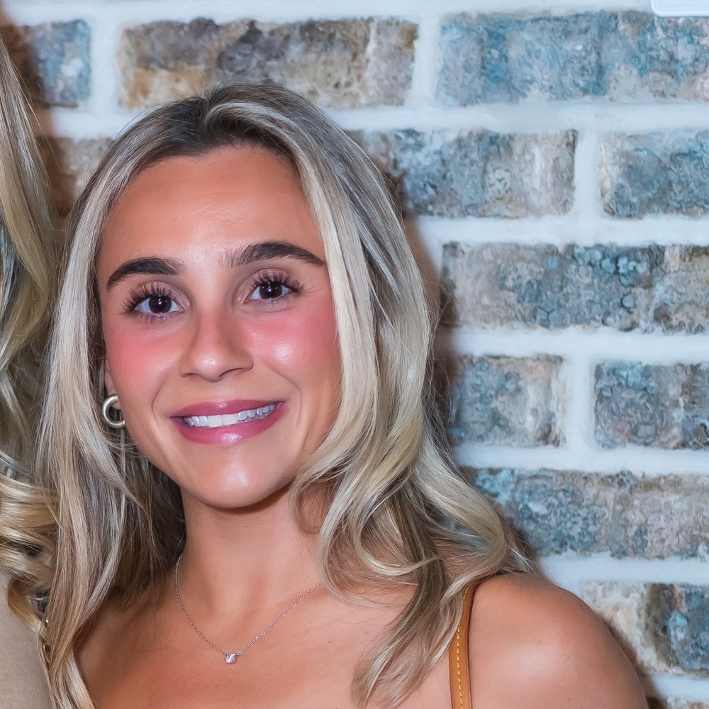 Meet your Posher, Jean